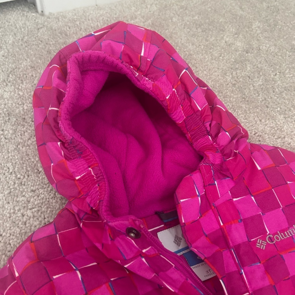 Columbia Kids Checkered Pink Puffer Jacket - Picture 4 of 8